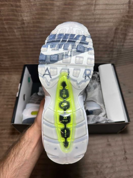 Nike Air Max 95 x Kim Jones, rozmiar 38,5 / 24 cm