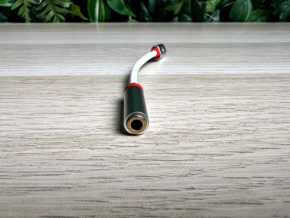 Mini cabo adaptador lightning para jack