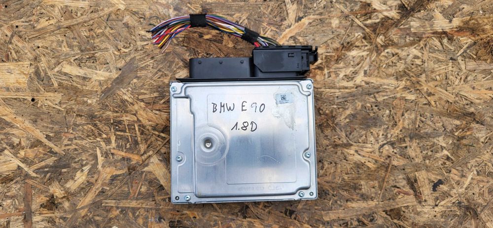 Komputer Sterownik Silnika BMW X1 E84 2.0 D N47D20C Europa