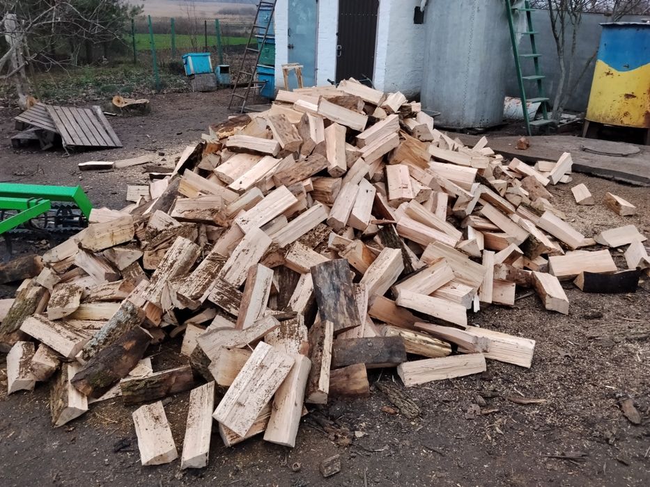 Дрова твердих порід: Дуб, Граб, Ясен