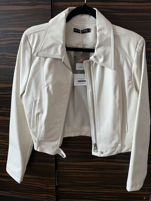 Куртка косуха бежева