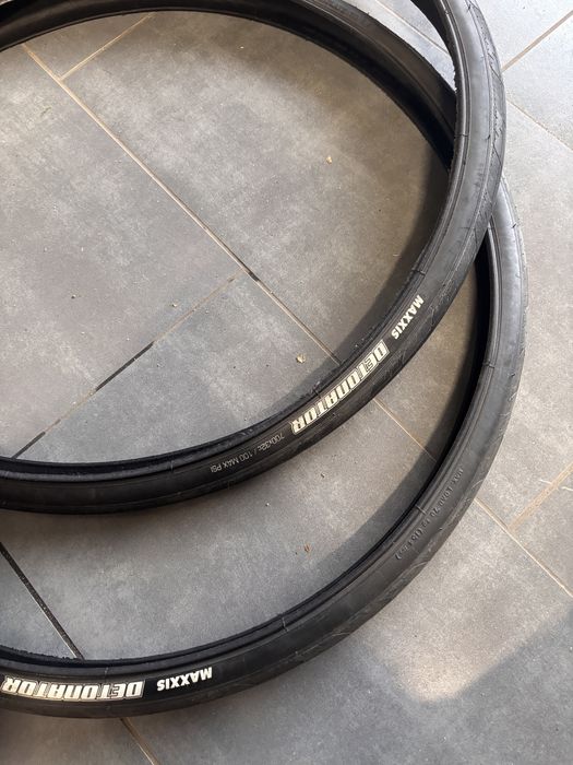 Opony zwijane Maxxis detonator 700x32c komplet 2 szt bdb stan