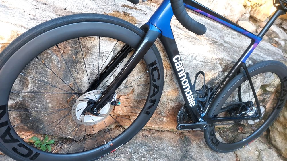 Cannondale SuperSix EVO Hi-MOD 4 | SRAM Red eTap AXS t54