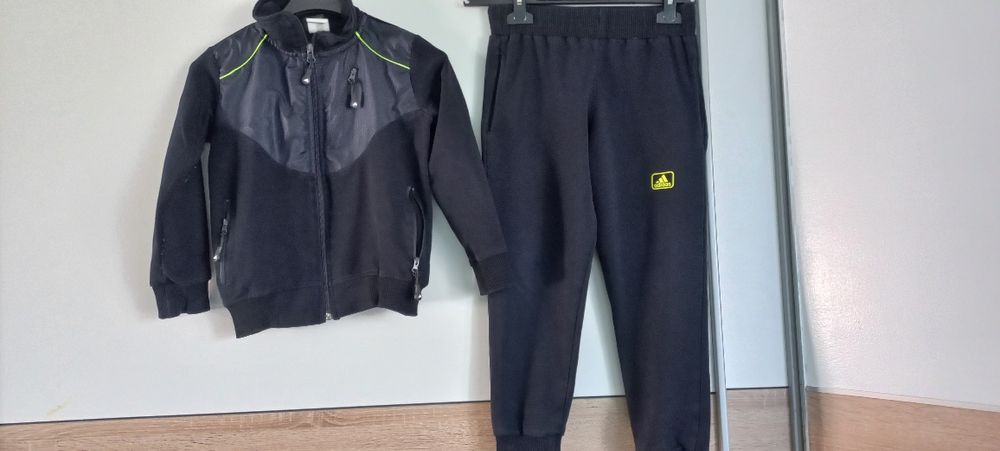 Dres dziecięcy rozmiar. 122