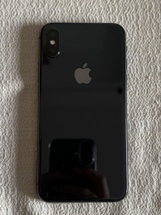 iPhone X - 64gB