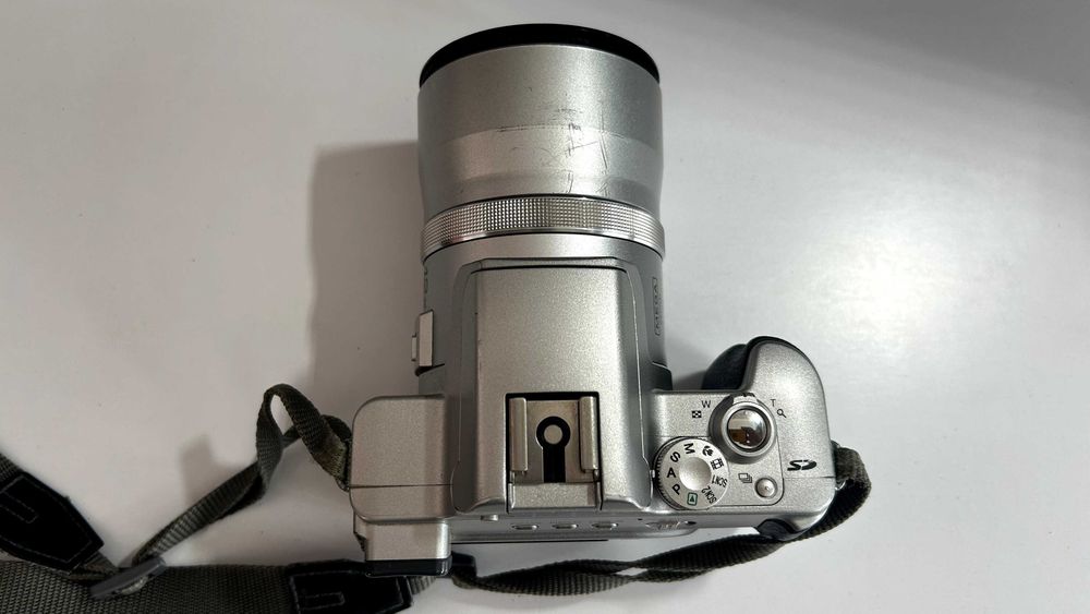 Фотоапарат Panasonic Lumix  dmc-fz20