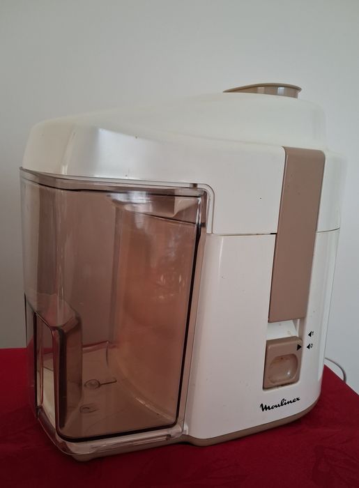 Maquina sumos moulinex