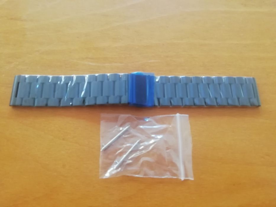 Bracelete 22mm em aço/metal (Nova) Prateada ou Preta