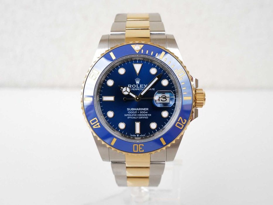 Rolex Submariner Date 41mm Yellow Gold Steel Ceramic Blue Dial