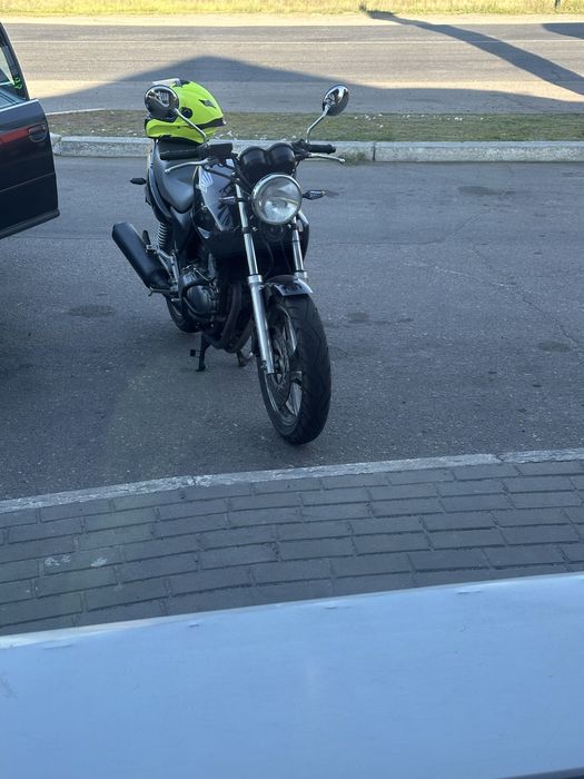 Продам Honda CB500