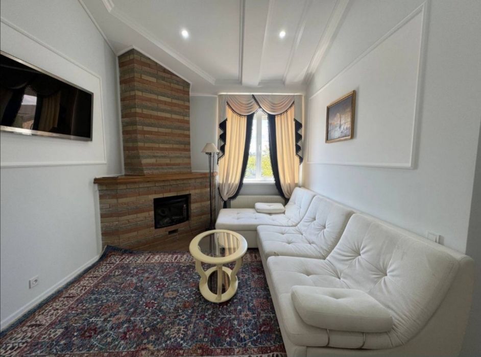 Продам Гостевой Загородный Дом/Мини отель "Villa Orera".  Елизаветовка