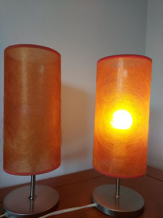 2 Candeeiros de mesinha de cabeceira