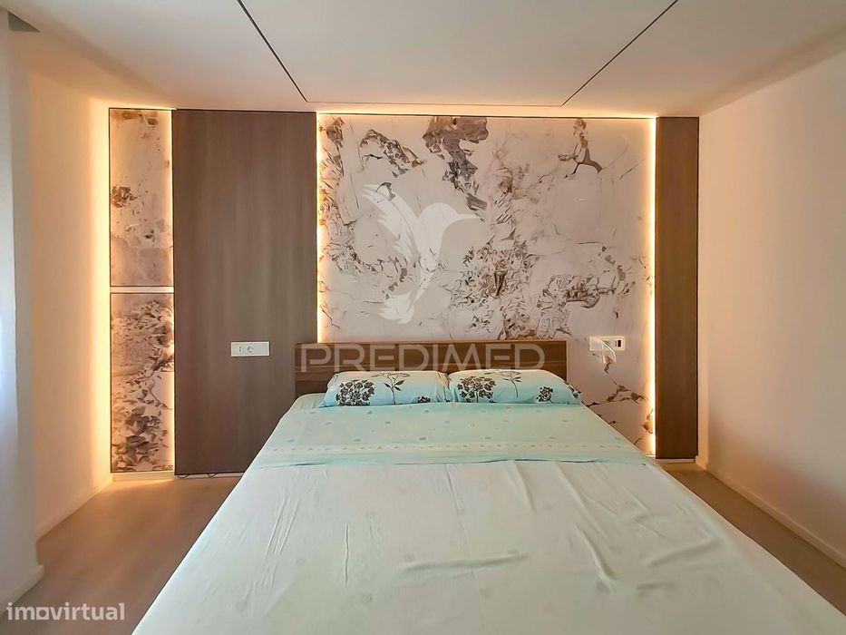 Renovated T2 Apartment in Monte da Caparica
