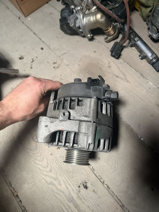 Alternator bmw e90 e87 e91 2.0D n47d20a 150A