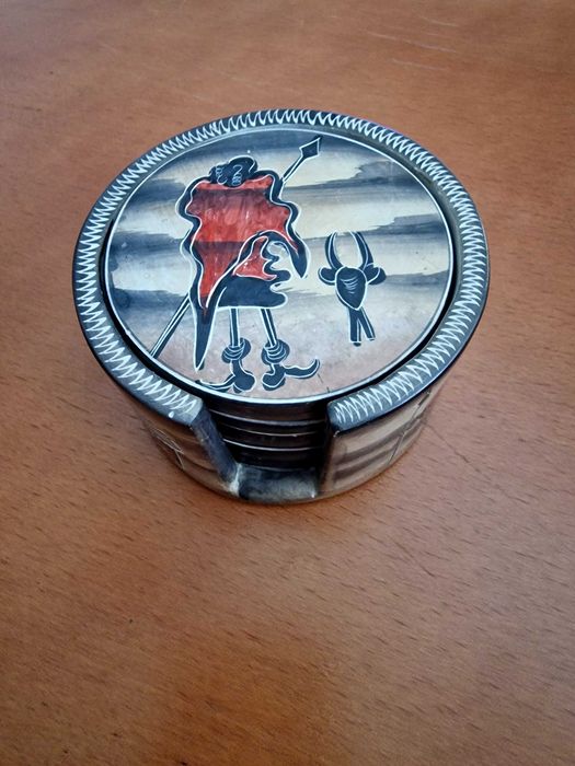 Base para copos em pedra pintado à mão