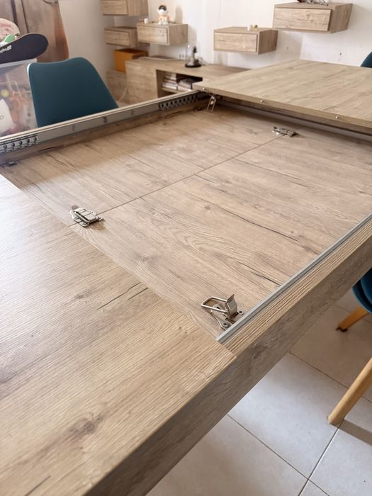 Mesa Extensível Carvalho Natural + 6 cadeiras