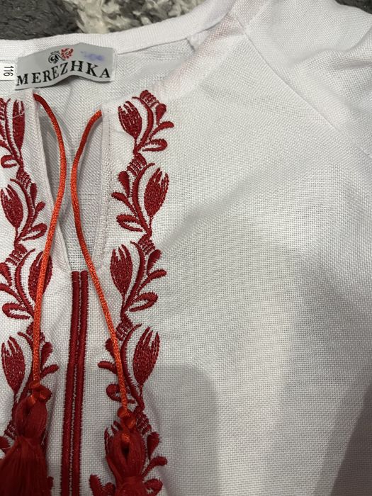 Вишиванка для дівчинки