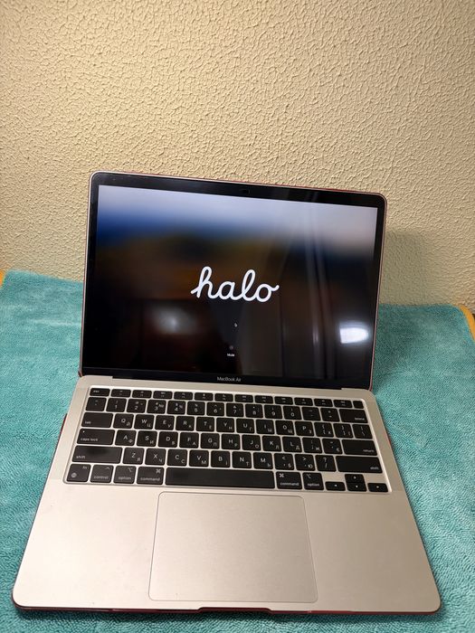 Macbook air, m1, 8/256, 2020, з гарантією
