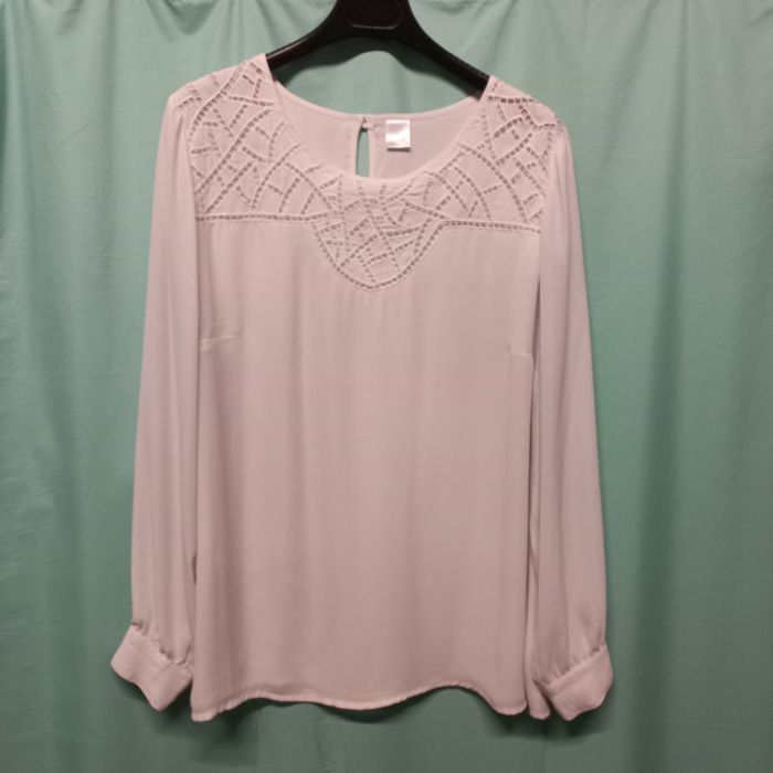 Blusa con bordado creme Tam. 48