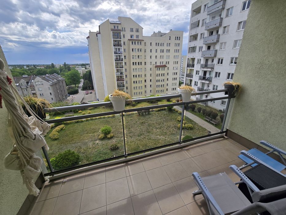 Mieszkanie na wynajem 50 M2 Ursynów Al Ken( Metro Stokłosy)4000+czynsz 800 - Więcej
