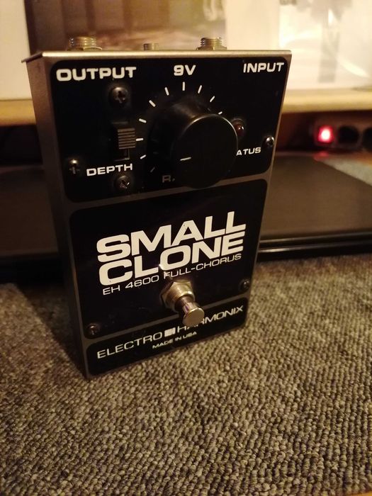 Electro Harmonix Small Clone Chorus gitara bas - starsza wersja