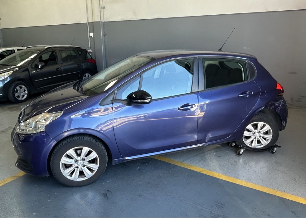 Peugeot 208 1.0 PureTech 68 Like 2015