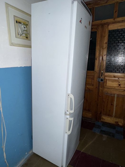 Холодильник Swizer DRF 110NF під ремонт / на запчастини