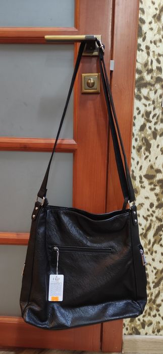 Новая черная сумка