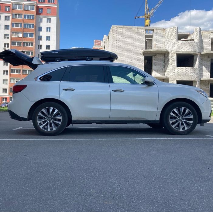 Як новий Thule Spirit 780 багажник бокс