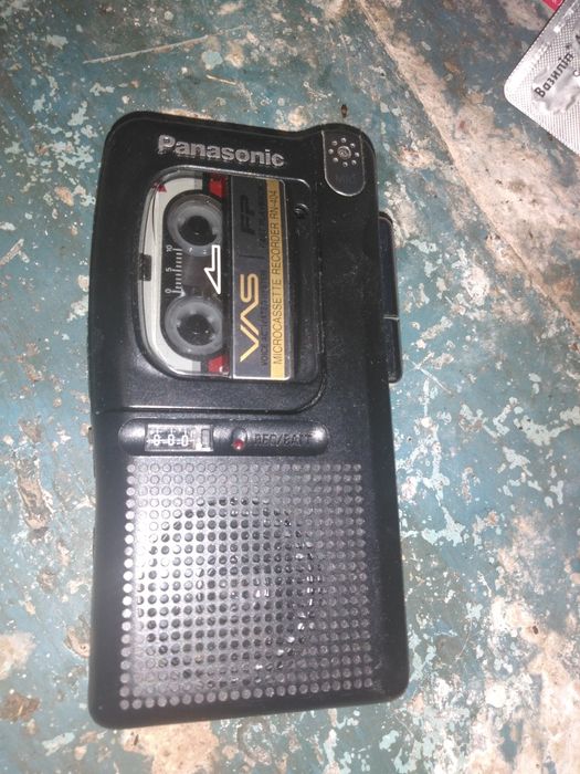 Ретро диктофон Panasonic.