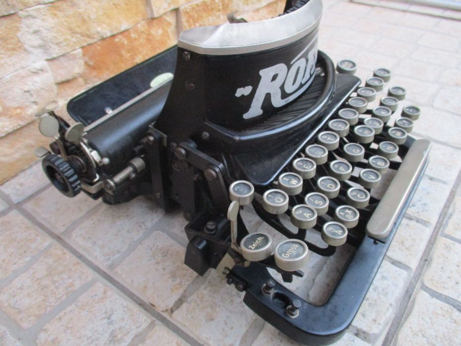 1928 ROFA - Maquina de escrever antiga