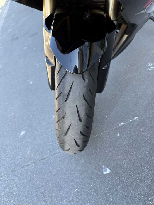 Suzuki GSXR 600 K7