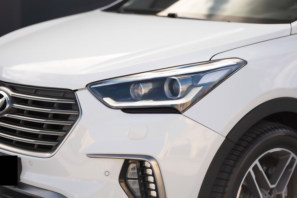 Hyundai Santa Fe 2017 2.2 дизель в максимальной комплектации