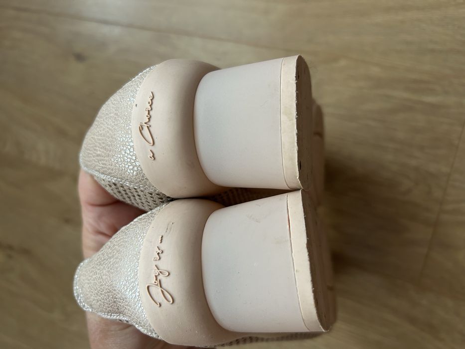 Hispanitas шкіряні туфлі балетки 39 р уст див