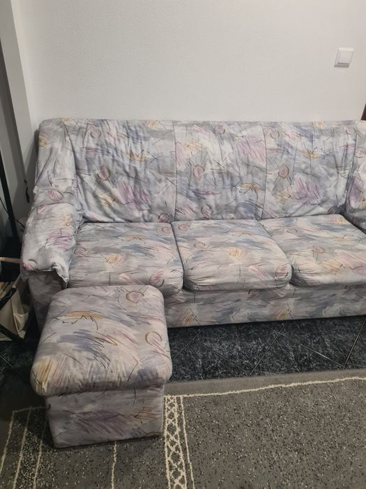 Sofá cama bom estado.