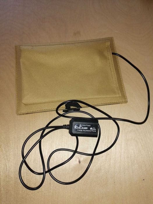 Сонячний зарядний пристрій Сонячна панель у чохлі 7W USB CcLamp CL670