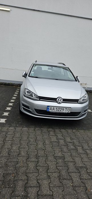 Продам vw golf 7, 1.6 tdi, в багатій комплектації