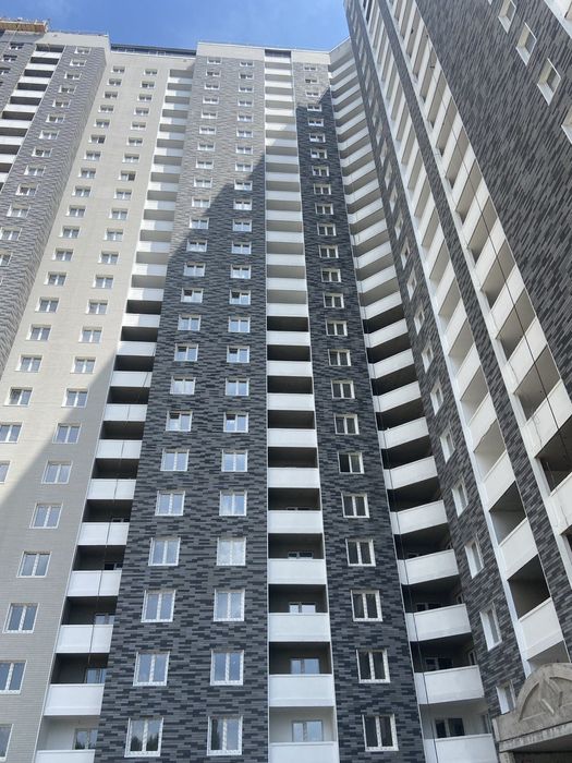 ЗДАНИЙ 78м2 з ремонтом ЖК Деснянський біля парку Закревського