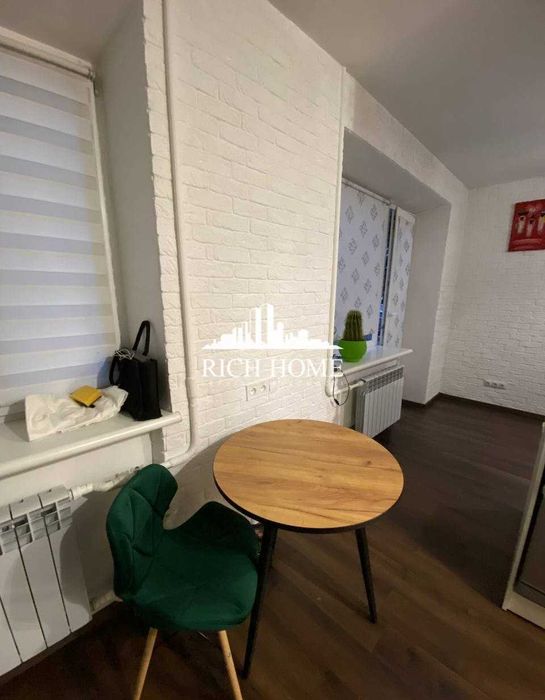 м. Нивки, Берестейська, Зеленого клину 10, продаж квартири, 2 поверх