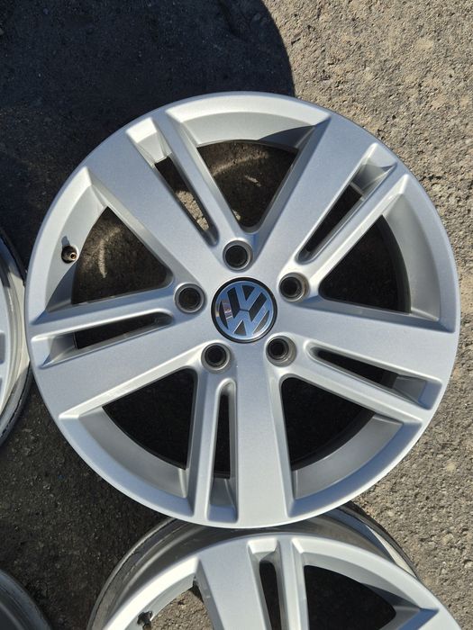 Продам комп.оригин.дисків VOLKSWAGEN  R16 5x112