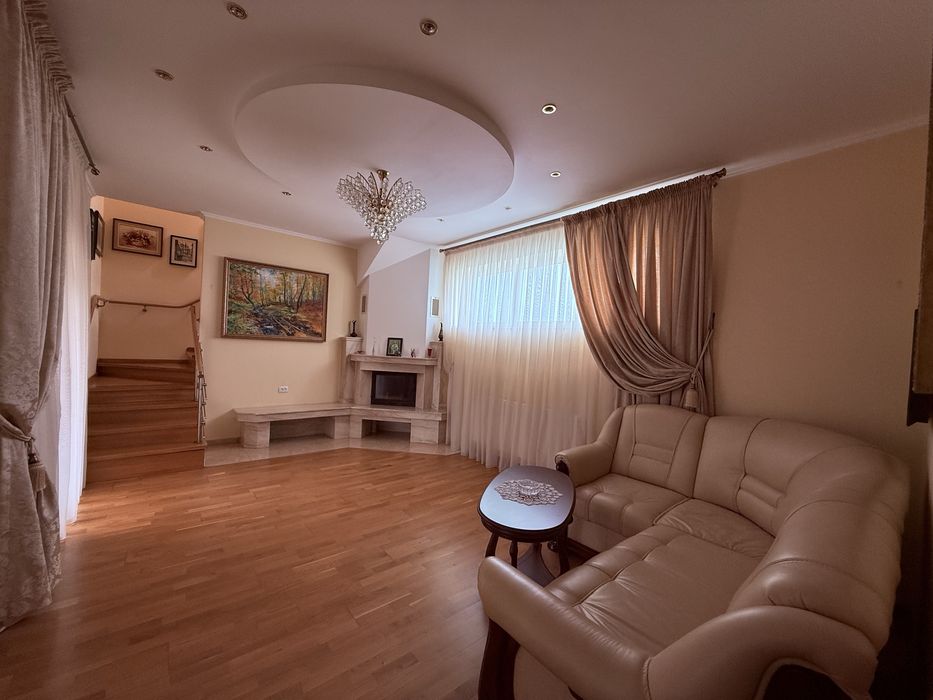 Дом по адресу Петефі Шандора пл. (площадь 336,9 м²) - Atlanta.ua - фото 5