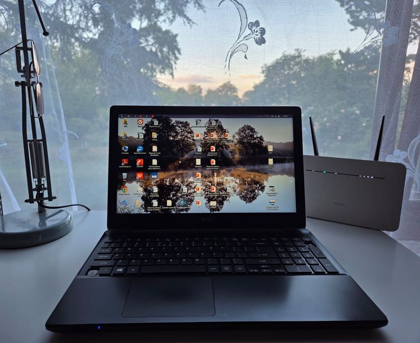 Laptop Acer 15,6" | 4 GB RAM | nowy dysk | sprawny | Windows 7