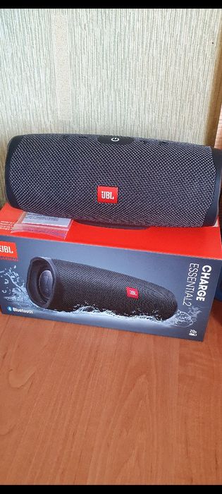 JBL Charge Essential 2