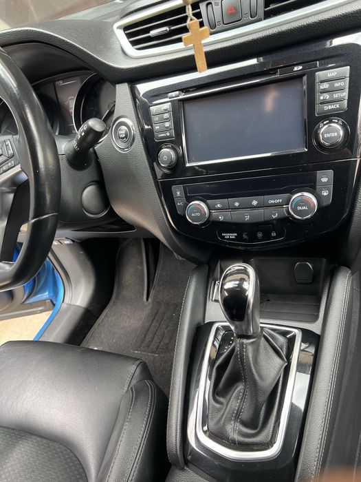 Продаю NISSAN  QASHQAI официал 2020 года