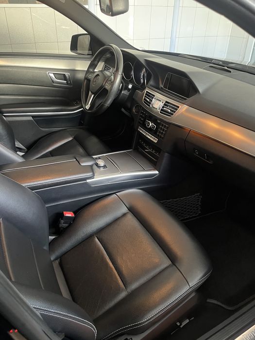 Mercedes-Benz W212(FL) 2014 года.