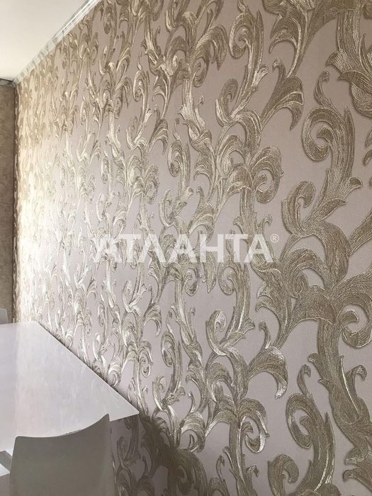 2 комнатная квартира в новом доме в центре/Привоз.