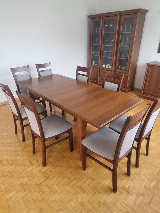 Stół + 8 krzeseł