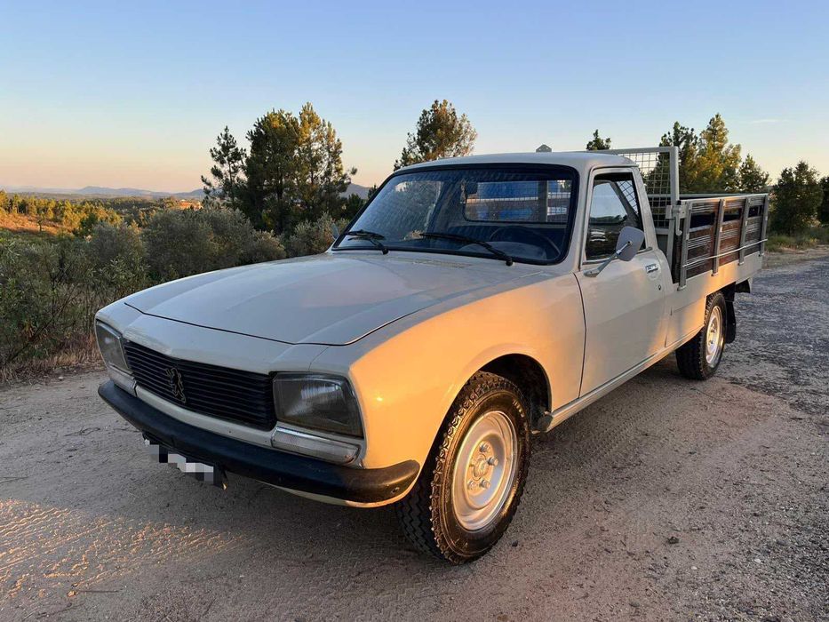 Peugeot 504 Pick-up 2.1 Diesel – 100 Mil Kms
