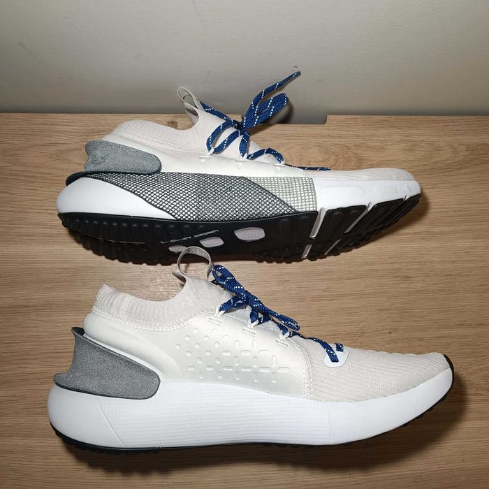 Under Armour UA HOVR Phantom 3 Rflct r. 46 (30 cm) White