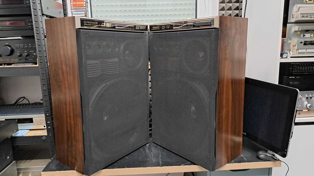 Kolumny Pioneer CS-907 top model serii bas 40cm